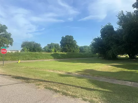 105 Adair St, Bossier City, LA 71111