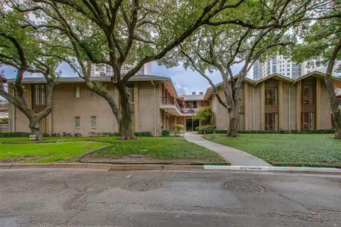 6314 Bandera Ave #C, Dallas, TX 75225