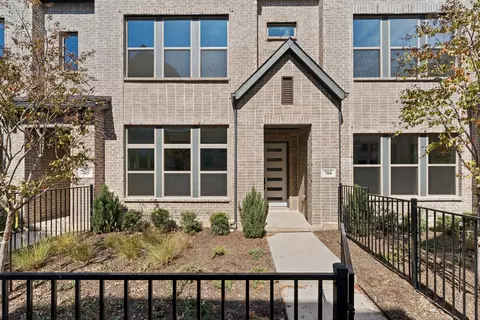 4839 Fuller Ct #704, Irving, TX 75038