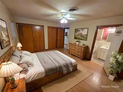 Bedroom - 713 NW 10th St, Springhill, LA 71075 photo 1 of 3