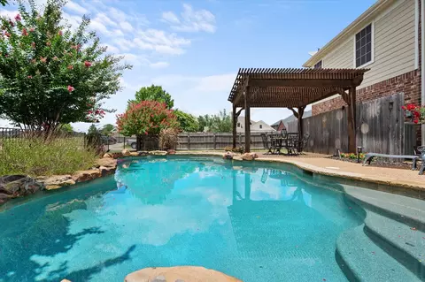 700 Tee Box Ct, Mansfield, TX 76063