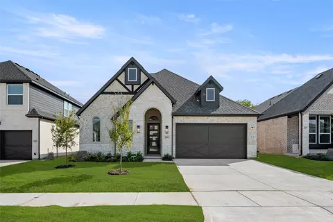 2209 Pelican Dr, Mansfield, TX 76063