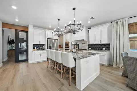 Kitchen - 2408 Evans Rd, Corinth, TX 76210 photo 2 of 4