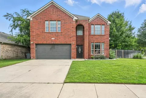 700 Mistymoor Ln, Haslet, TX 76052