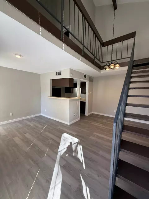 7152 Fair Oaks Ave #1029, Dallas, TX 75231