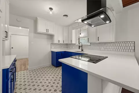 Kitchen - 1711 Reuter Ave, Waco, TX 76708 photo 2 of 3