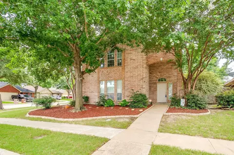 4426 Shady Elm Dr, Mansfield, TX 76063