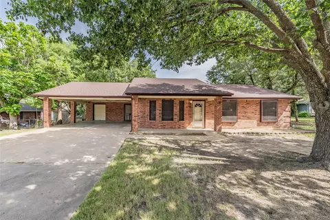 400 Creekside Dr, Crandall, TX 75114