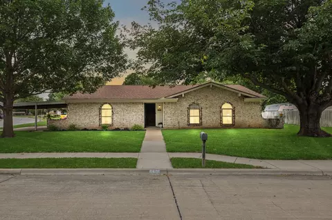 6601 Perdido Dr, Watauga, TX 76148