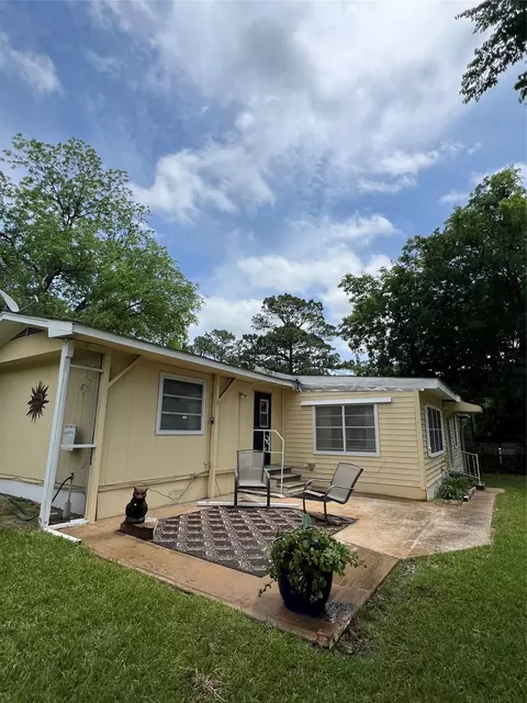 1036 Paradise Cove Rd, Pottsboro, TX 75076