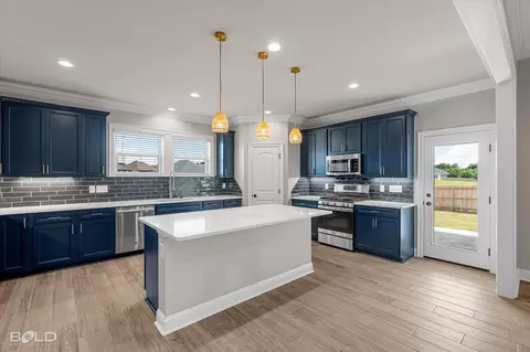 Kitchen - 135 Brimestone Loop, Benton, LA 71006 photo 2 of 5