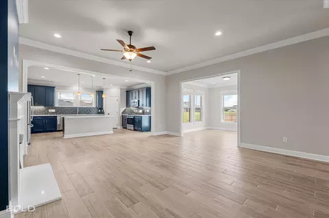 Living - 135 Brimestone Loop, Benton, LA 71006 photo 4 of 8