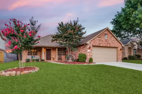 3810 Calloway Dr, Mansfield, TX 76063