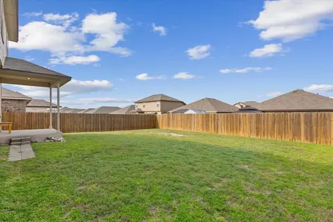 Exterior - 2917 Beutel Rd, Lorena, TX 76655 photo 7 of 8