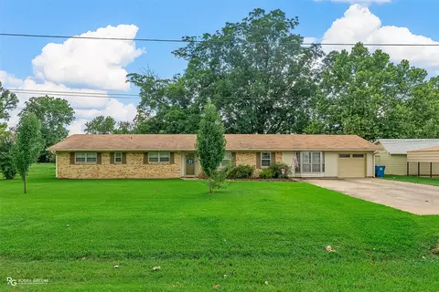4735 Rebouche Rd, Bossier City, LA 71111
