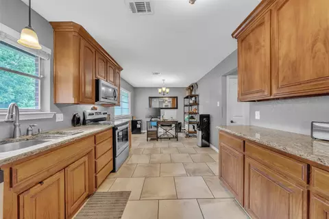 Other - 501 Nathan St, Burleson, TX 76028 photo 4 of 8