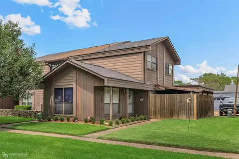 10010 Hanover Dr, Shreveport, LA 71115