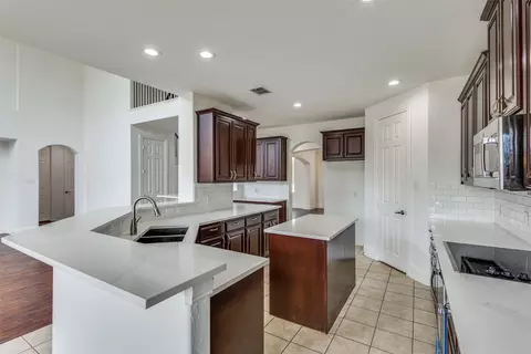 Kitchen - 1721 Brookside Dr, Prosper, TX 75078 photo 2 of 2