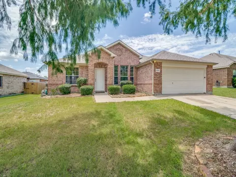 2020 Northridge Dr, Forney, TX 75126