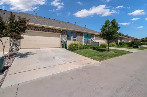 Exterior - 1008 3rd St, Argyle, TX 76226 photo 4 of 4