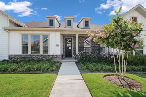 1008 3rd St, Argyle, TX 76226