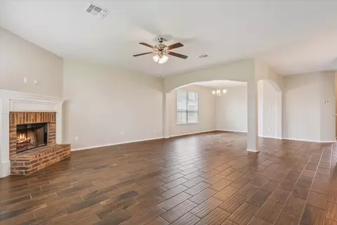 5301 Tama Dr, Waco, TX 76708 photo 12