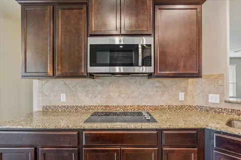 5301 Tama Dr, Waco, TX 76708 photo 15