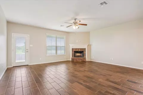 5301 Tama Dr, Waco, TX 76708 photo 10