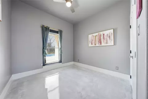 Bedroom - 310 Splitrail Dr, Kemp, TX 75143 photo 2 of 3