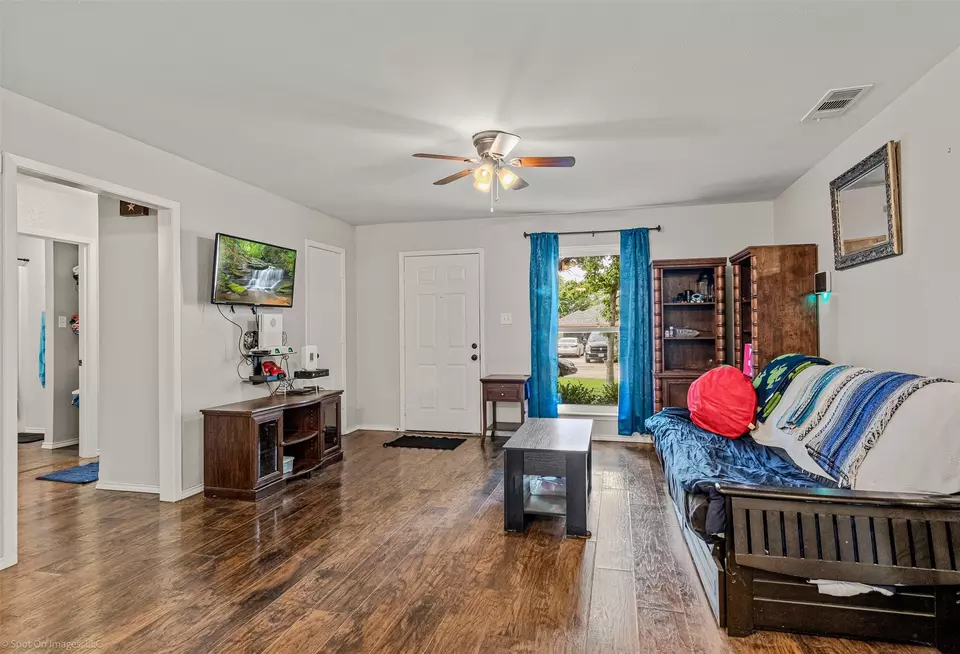 Other - 908 Meadowdale Dr, Royse City, TX 75189 photo 3 of 4