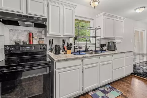 Kitchen - 908 Meadowdale Dr, Royse City, TX 75189 photo 1 of 1