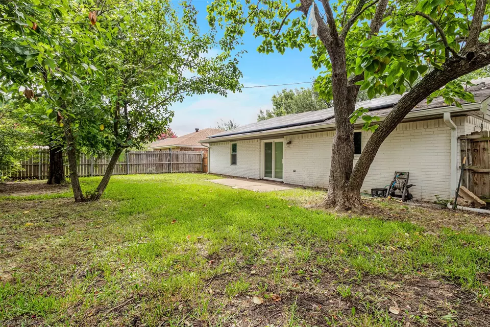 Exterior - 908 Meadowdale Dr, Royse City, TX 75189 photo 5 of 5