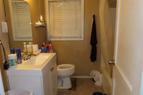 701 10th St NW, Springhill, LA 71075 photo 6