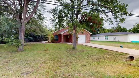1601 Franklin Ave, Bonham, TX 75418