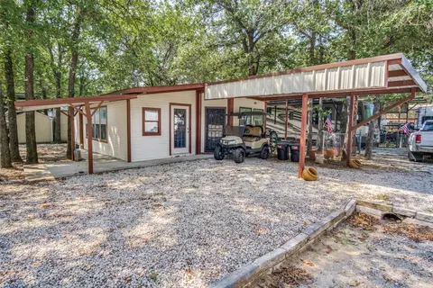 5709 Campfire Ln, Granbury, TX 76049