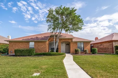 1609 Palisades Dr, Carrollton, TX 75007