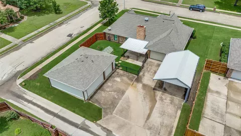 3410 Meadow Creek Ln, Sachse, TX 75048