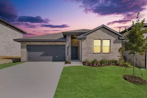 1321 Richardson St, Howe, TX 75459