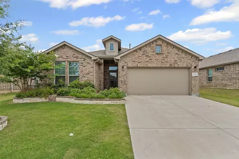 1302 Dublin Dr, Cleburne, TX 76033