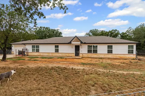 396 Wild Hill Oak Dr, Springtown, TX 76082
