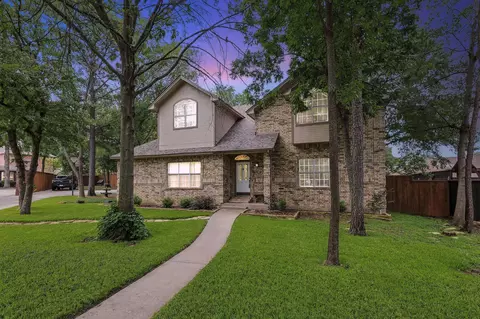 1112 Chapel Dr, Denton, TX 76205