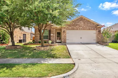 532 Bailer Dr, Crowley, TX 76036