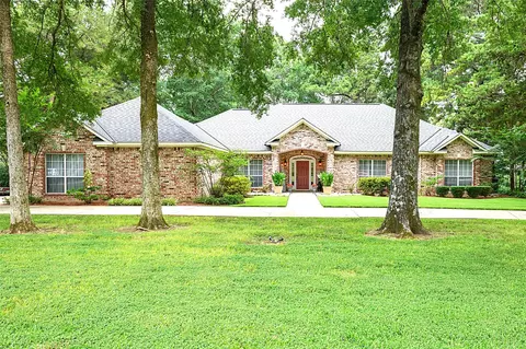 6489 N Lakeshore Dr, Shreveport, LA 71107