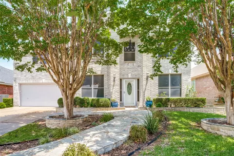 5040 Showdown Ln, Grand Prairie, TX 75052