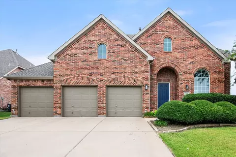 1300 Mallard Cir, Mansfield, TX 76063