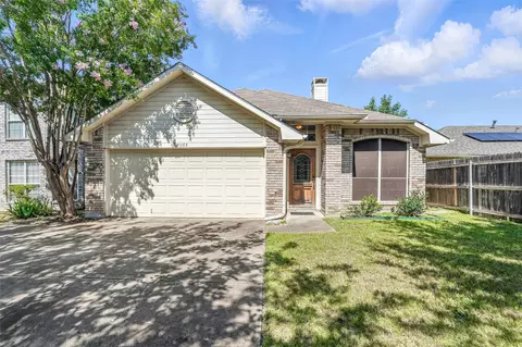 3055 Renaissance Ct, Dallas, TX 75287