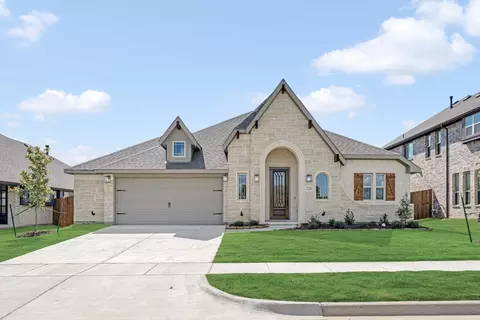 220 Rosewood Dr, Glenn Heights, TX 75154