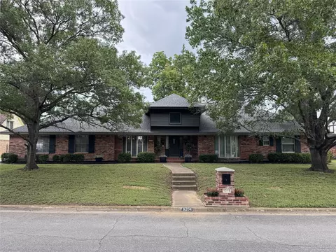 6204 Glengarry Ct, North Richland Hills, TX 76180