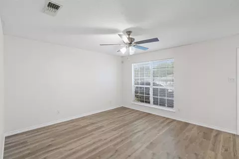 602 Mcanear St, Cleburne, TX 76033 photo 14