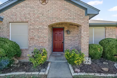 602 Mcanear St, Cleburne, TX 76033 photo 8